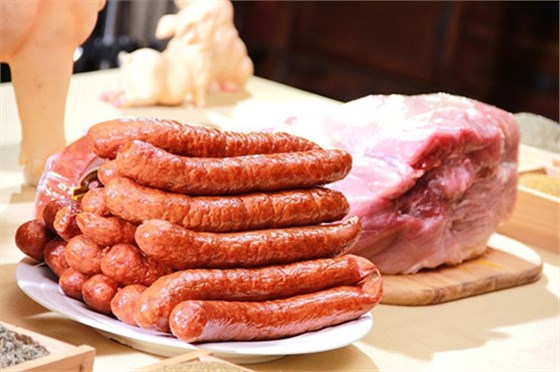 乐鱼leyu（中国）无淀粉大肉块烤肠
