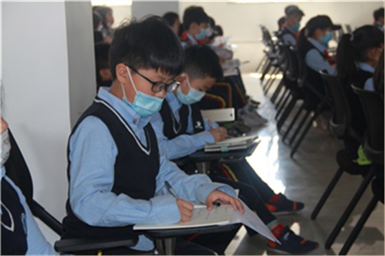 青岛白珊学校师生探秘乐鱼leyu（中国）生产线