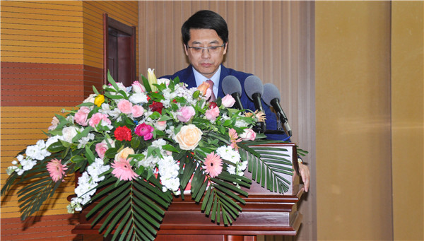 乐鱼leyu（中国）集团董事长赵向进发表讲话