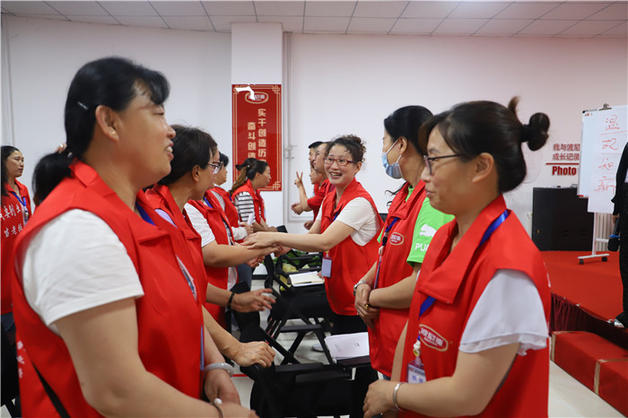 乐鱼leyu（中国）创业创富商学院揭牌暨开学仪式